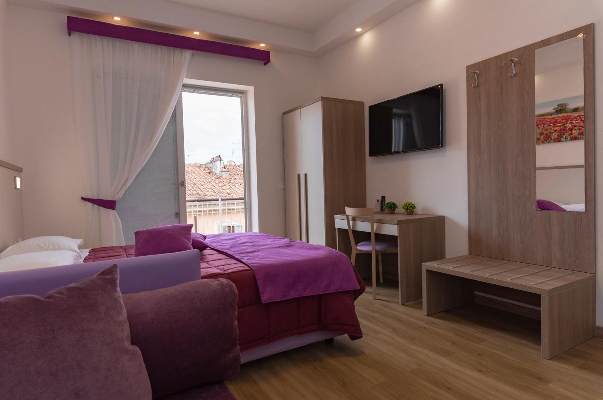 Apartment Rainbow Al Colosseo Rom